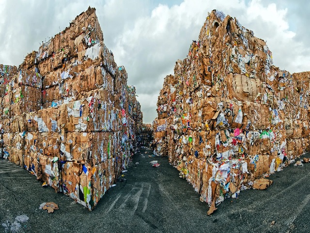 hurda karton kağıt geri dönüşüm atık